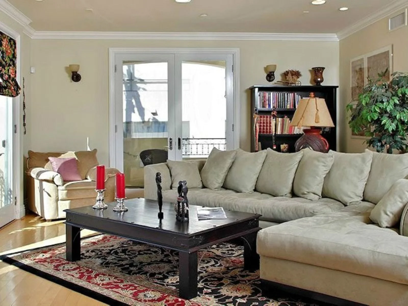 BRENTWOOD  |  LEASED FOR $3,650/MONTH