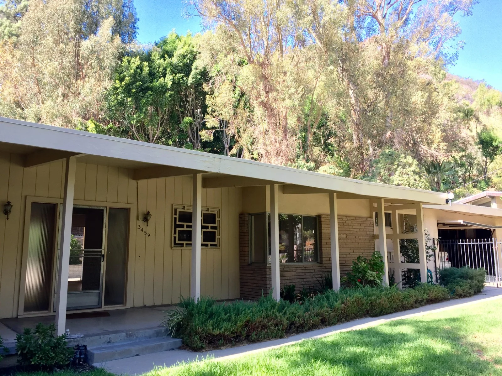 BRENTWOOD  |  SOLD FOR $1,195,000