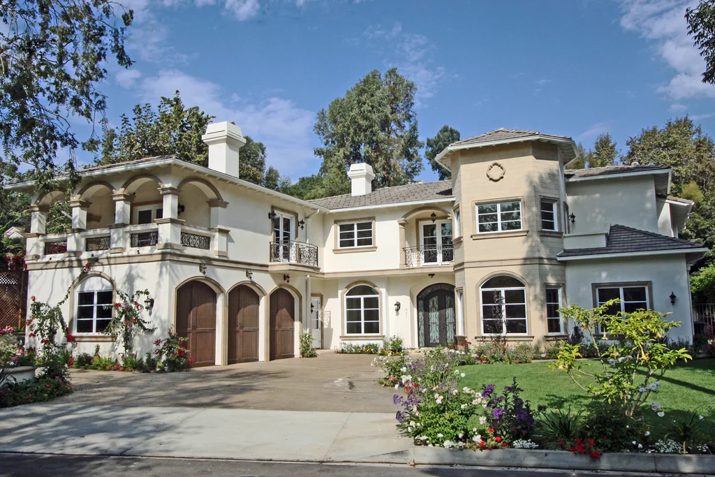 PACIFIC PALISADES  |  LEASE FOR $25,000/MONTH