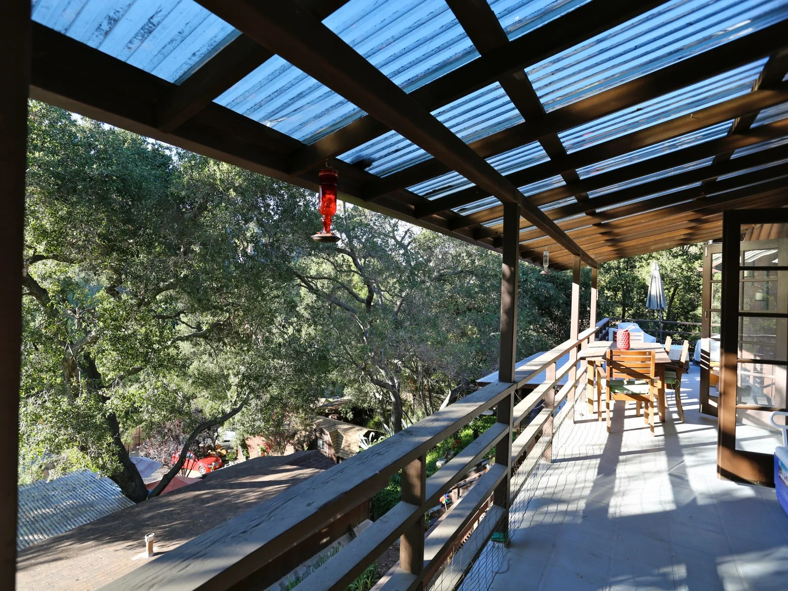 TOPANGA CANYON  |  LEASED FOR $2,450/MONTH