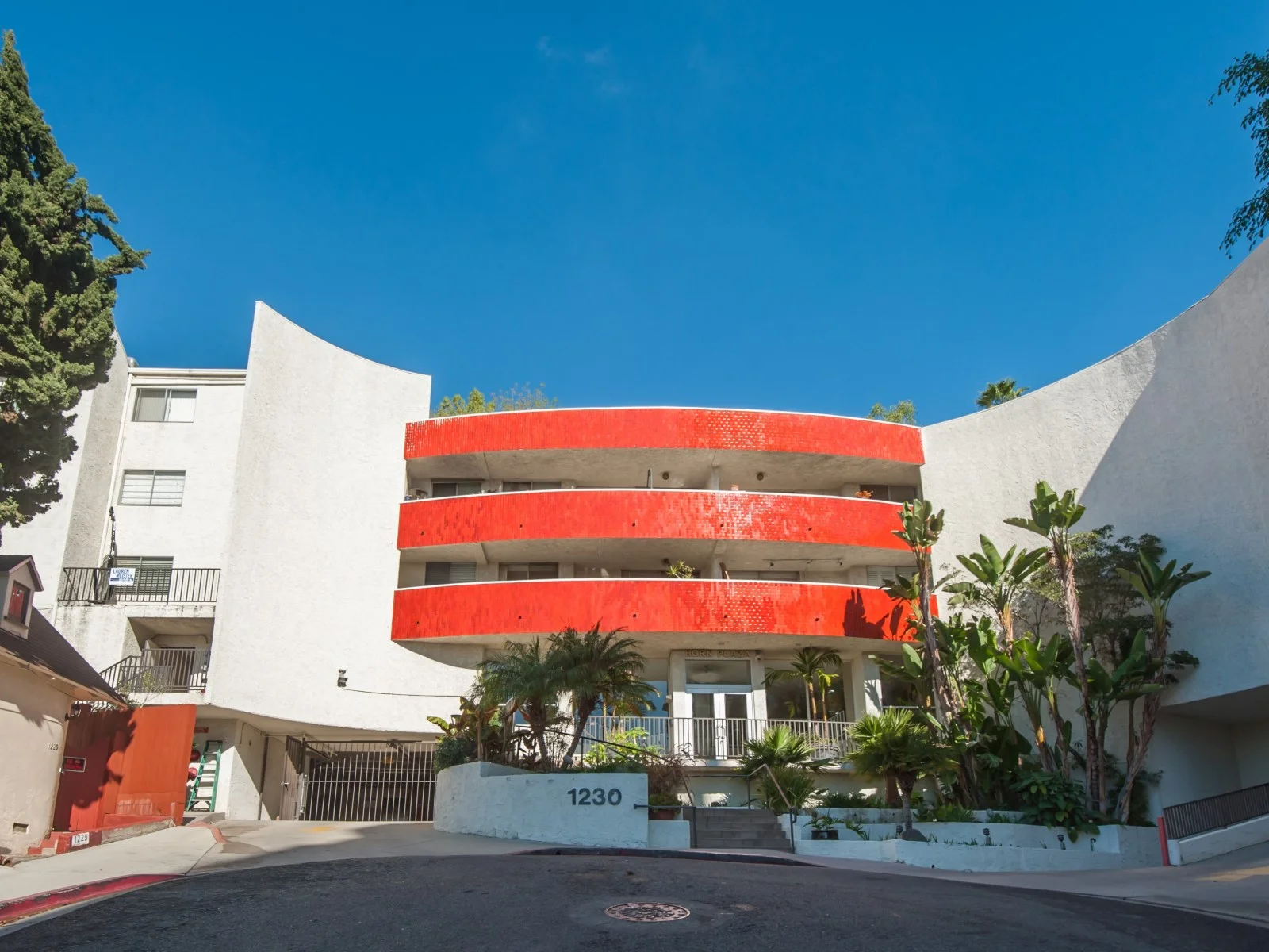 WEST HOLLYWOOD  |  SOLD FOR $450,000