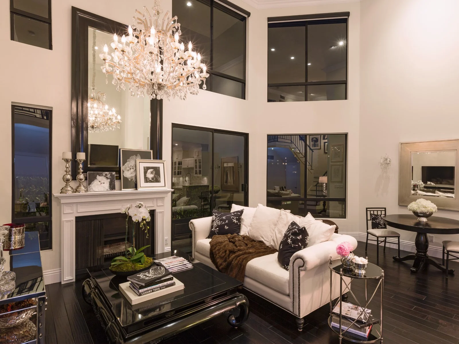 WEST HOLLYWOOD  |  SOLD FOR $899,000