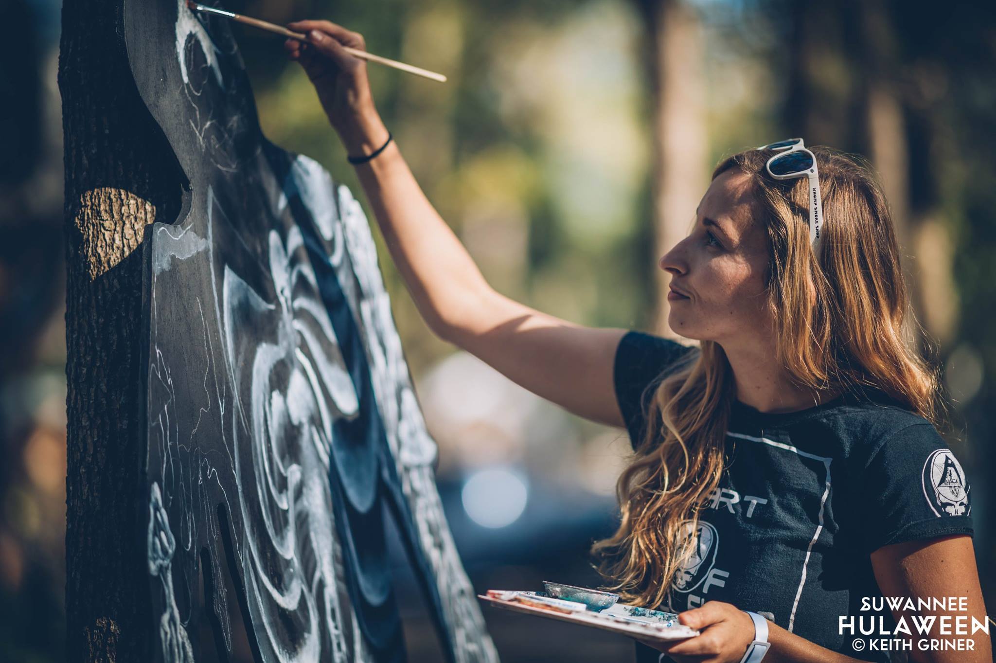  Live Painting at Suwannee Hulaween 2018  Photo by Phierce Photography Keith Griner 