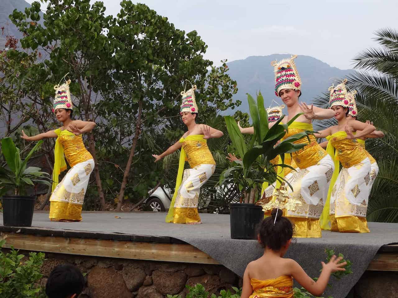 Balinese dance performance