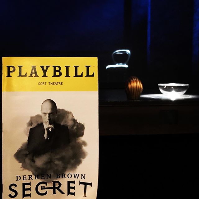It’s a Secret worth knowing, that’s for sure! @derrenbrown, you amazed us today. Thanks to director/writer/producer Andrew O’Connor for introducing this magic to us #YorkHouse #flat18 @derrenbrownbway #derrenbrown #magic #illusion #nyc #london #broadway