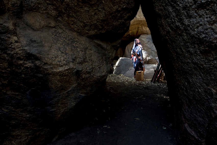 numa header2 cave2.png