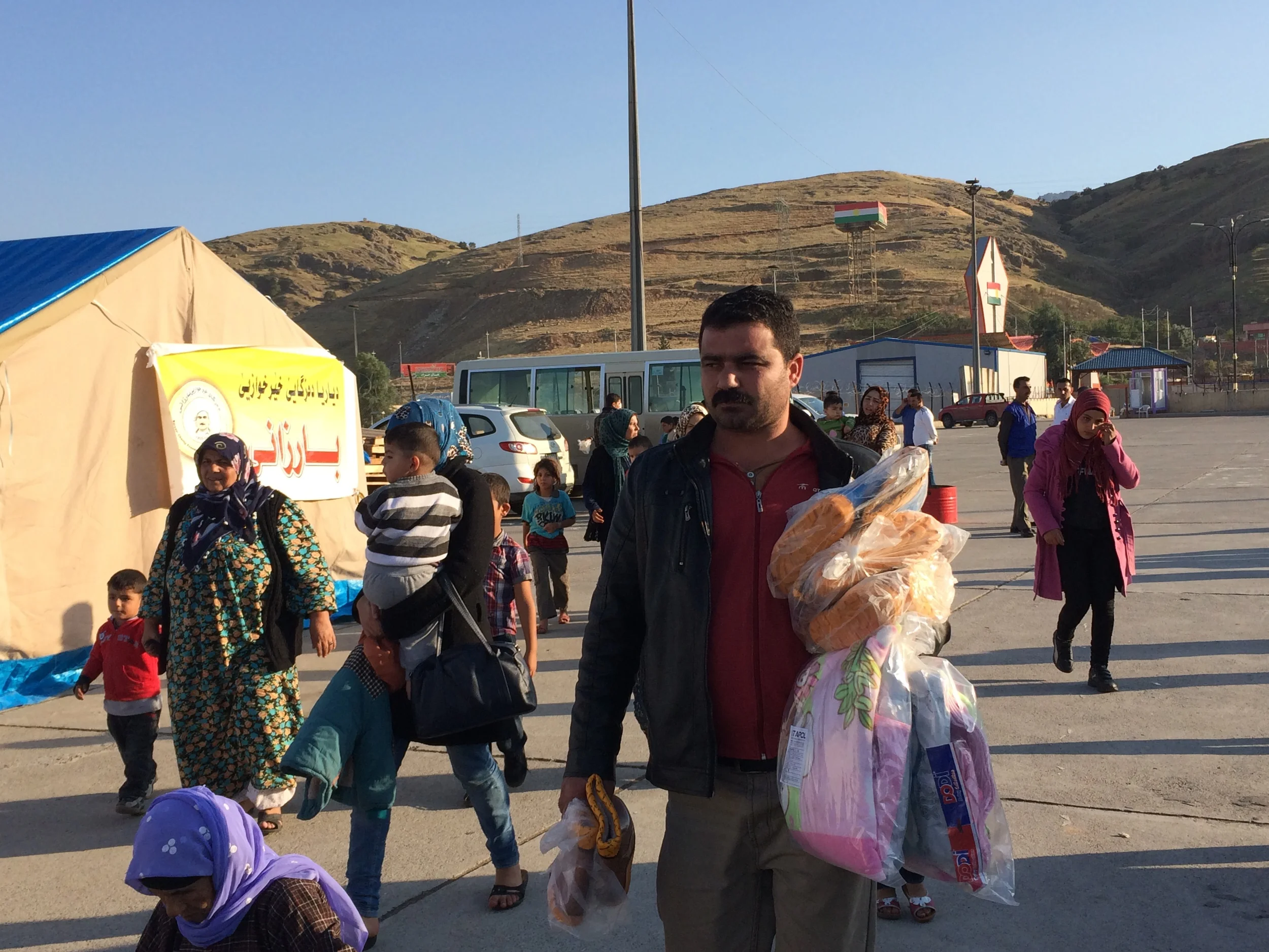 US bombing of ISIS 'kills hundreds of civilians'