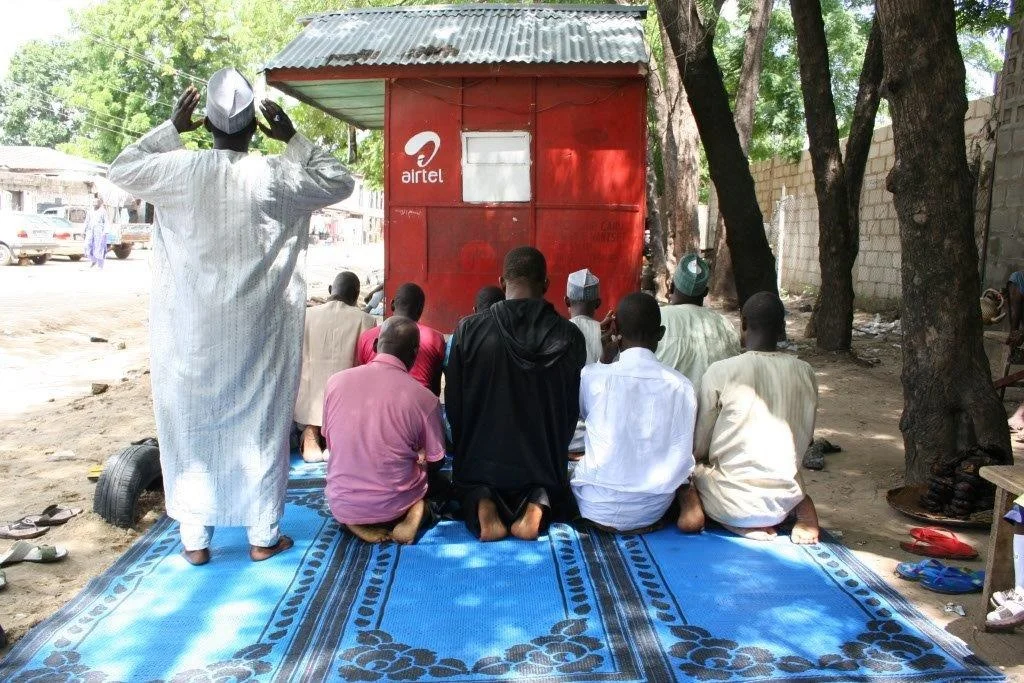 Prière pour la délivrance : Maiduguri a été la cible de plusieurs attentats de Boko Haram depuis 2009 (Obinna Anyadike/IRIN)