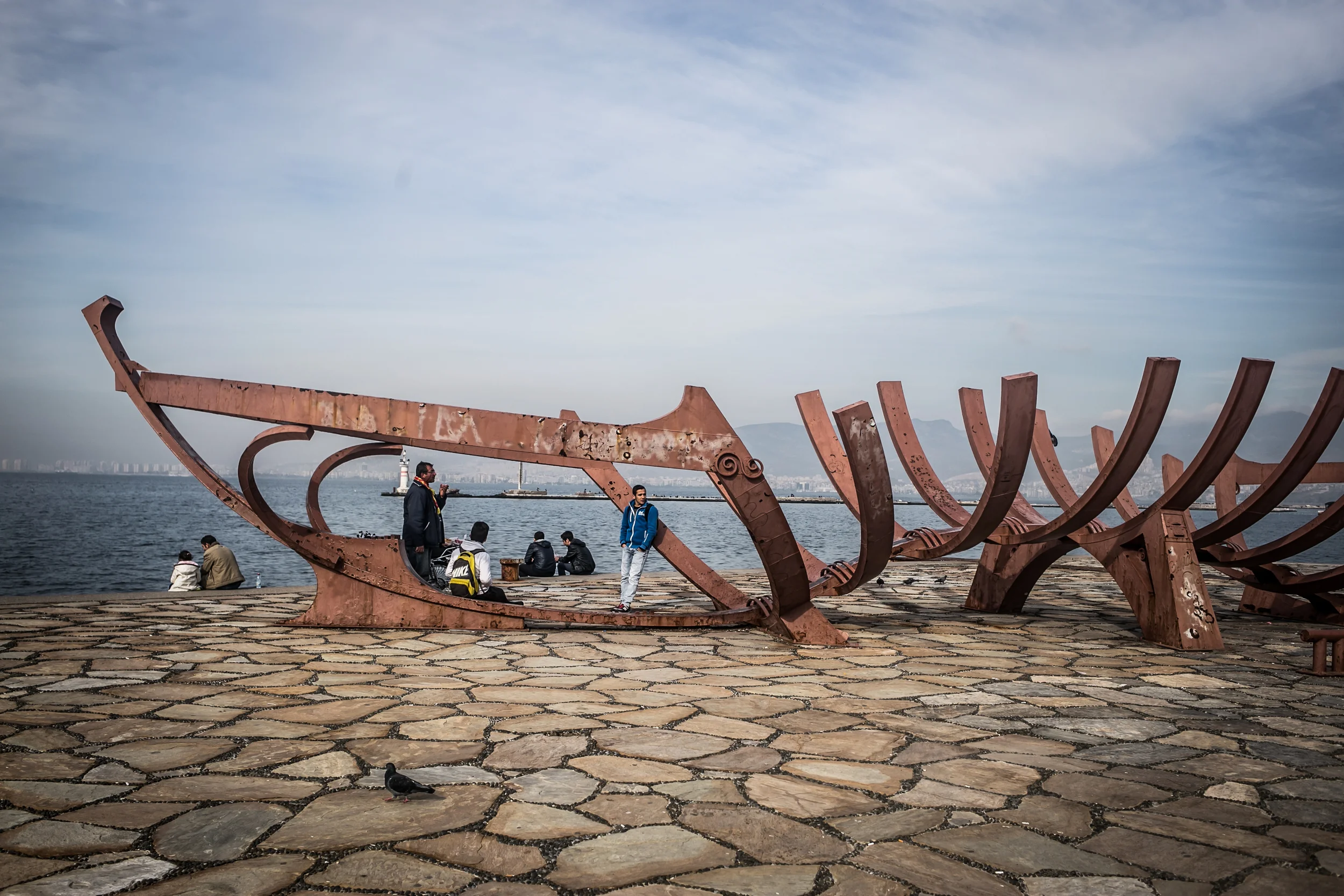 اللاجئون يتحدون الحملة التركية الممولة من الاتحاد الأوروبي