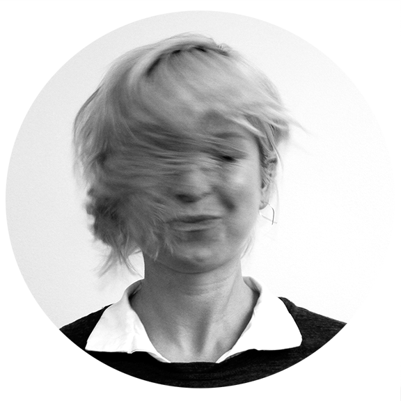 Chelsea Campbell Lady Boss Advisor Creative Director Chelsea Campbell is a multi-disciplinary creative director specializing in creating brand experiences at Momentum Worldwide. Her experience, from London to NYC has touched upon everything from fashion to deodorant to vodka. Sounds like the perfect party mix, eh? Find her work at ChelseaJadeCampbell.com.