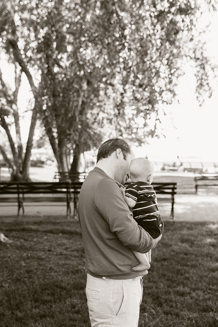 WEB_BW_2014_Spring_RosenbergFamily_0125.jpg