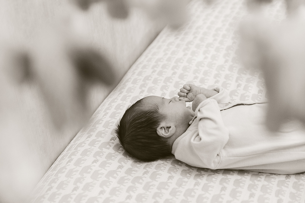 WEB_BW_2014_Newborn_Noah_MarkowitzFamily_0250.jpg