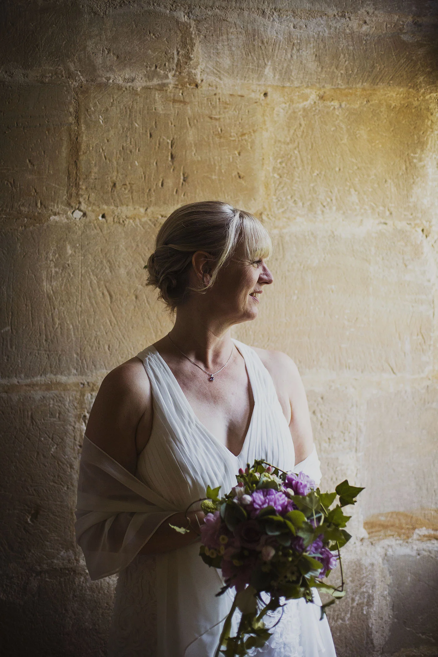 bridal preparations at chateaux des ducs de joyeuses france destination wedding photography