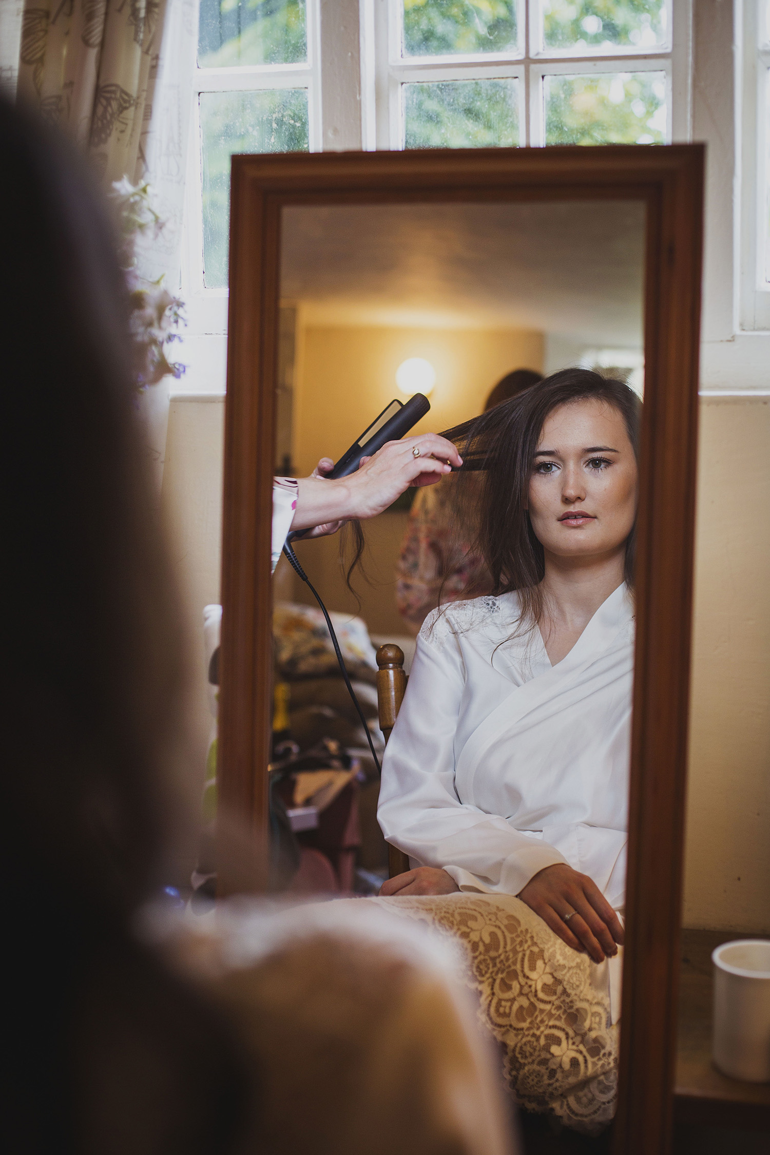 bride getting ready in somerset