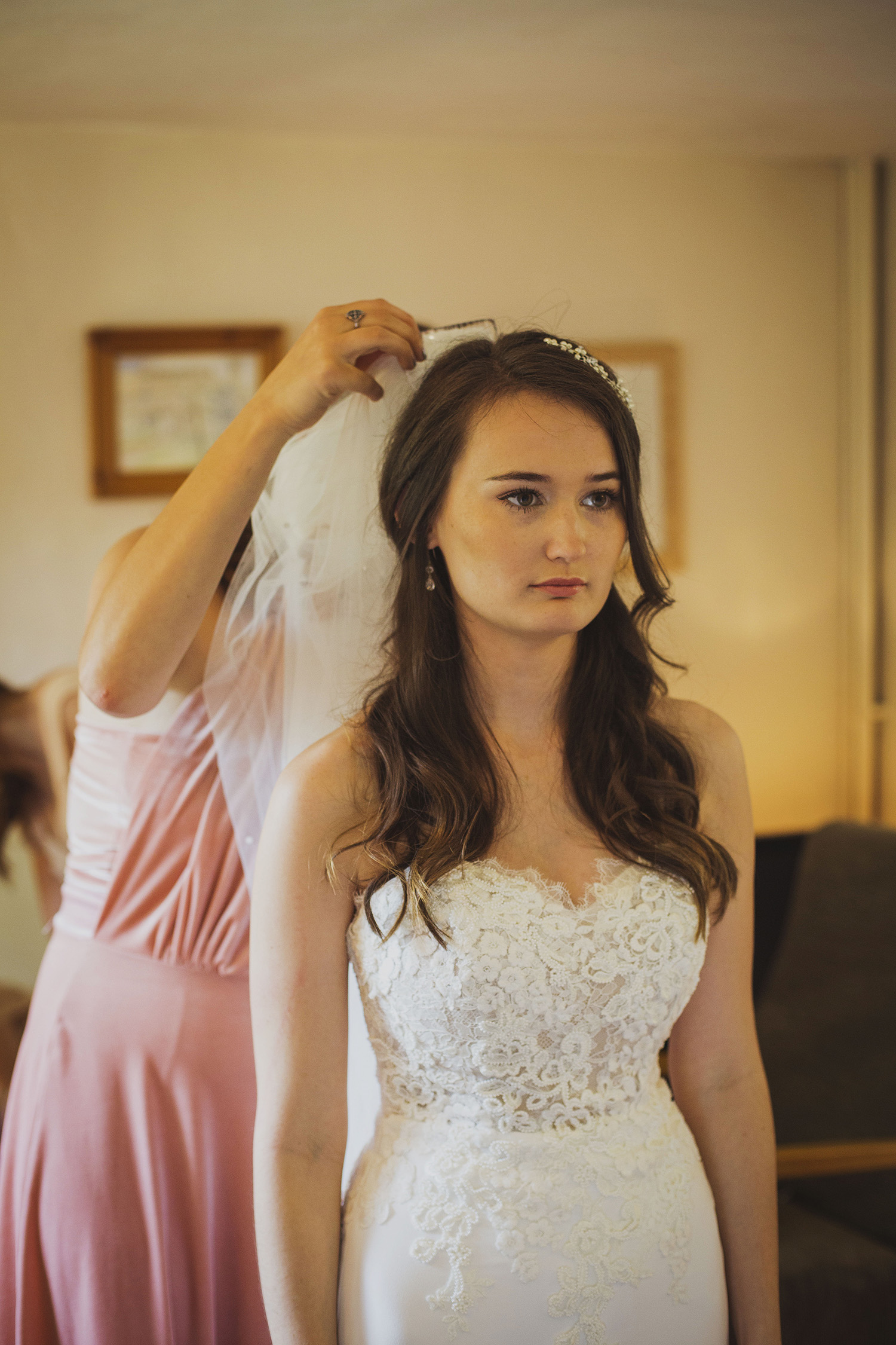 bride's veil being put on somerset wedding
