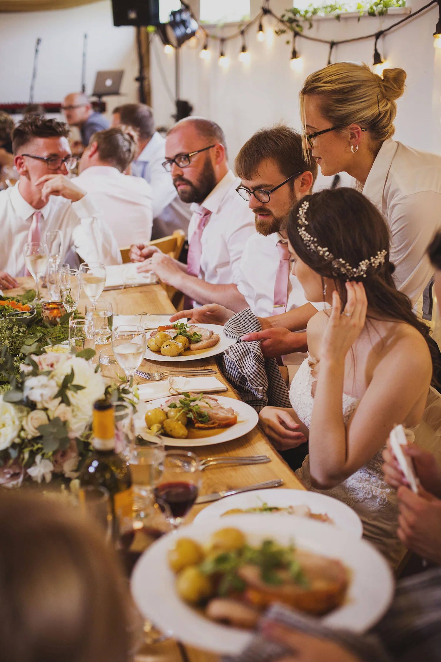 wedding breakfast at cott farm barn wedding venue somerset 