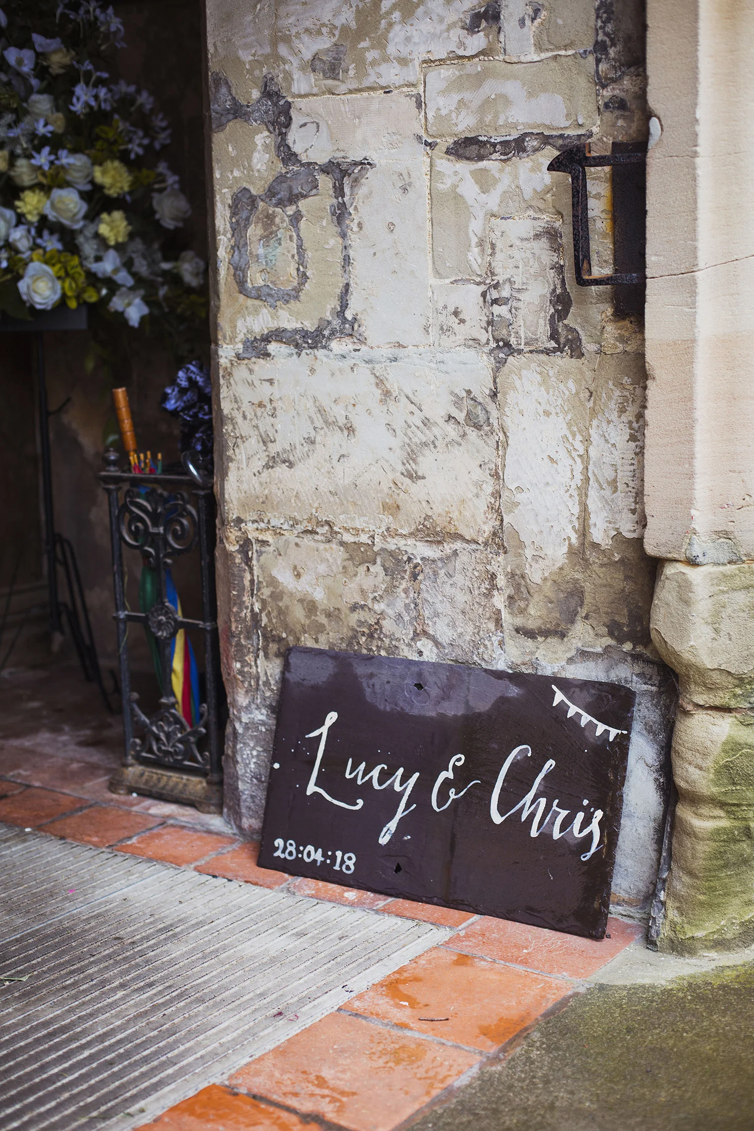 diy+wedding+heather+birnie+chris+and+lucy_029.jpg