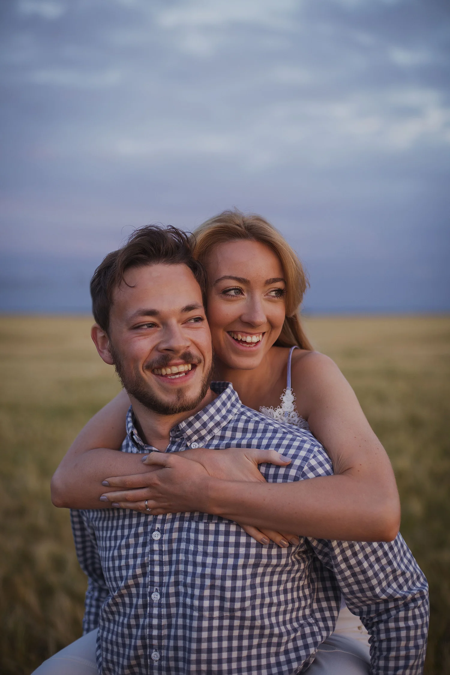 natural engagement photography