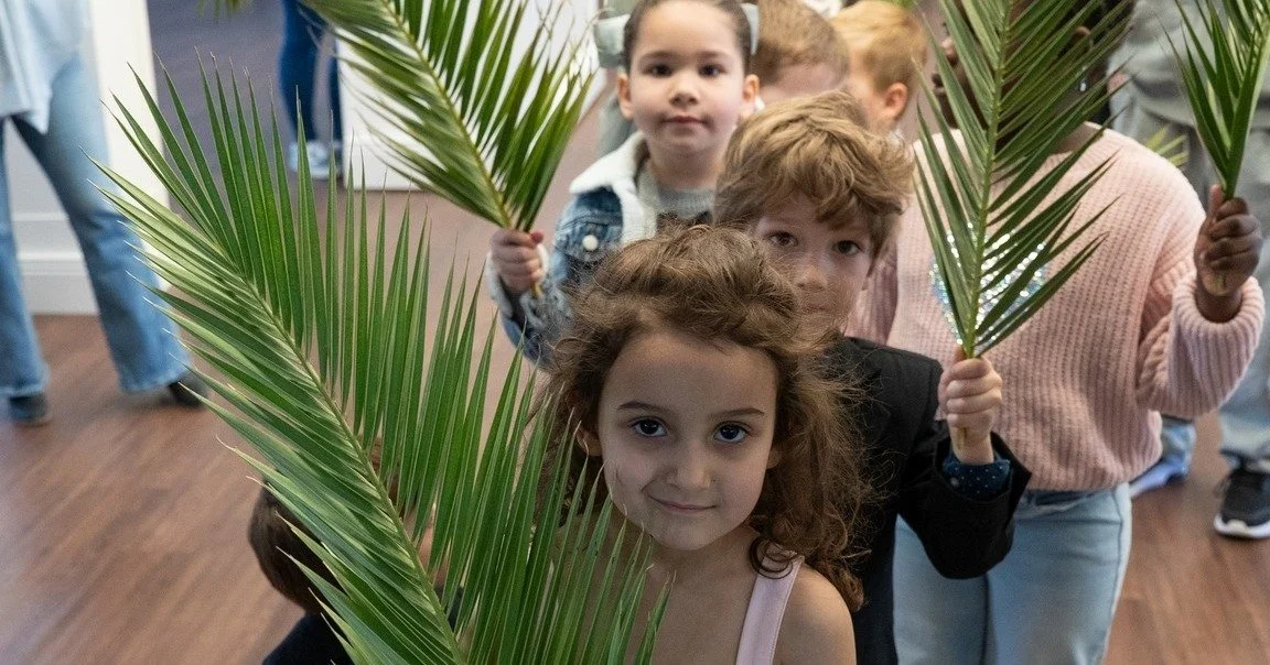 🌿 What a Beautiful Palm Sunday at OBC!
Our hearts are so full after Sunday's service! It was a morning filled with joy, milestones, and the sweet voices of our community. There was truly so much to celebrate together as we kicked off Holy Week.

Her
