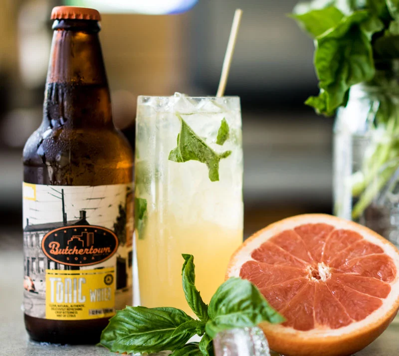 Grapefruit Basil Fizz