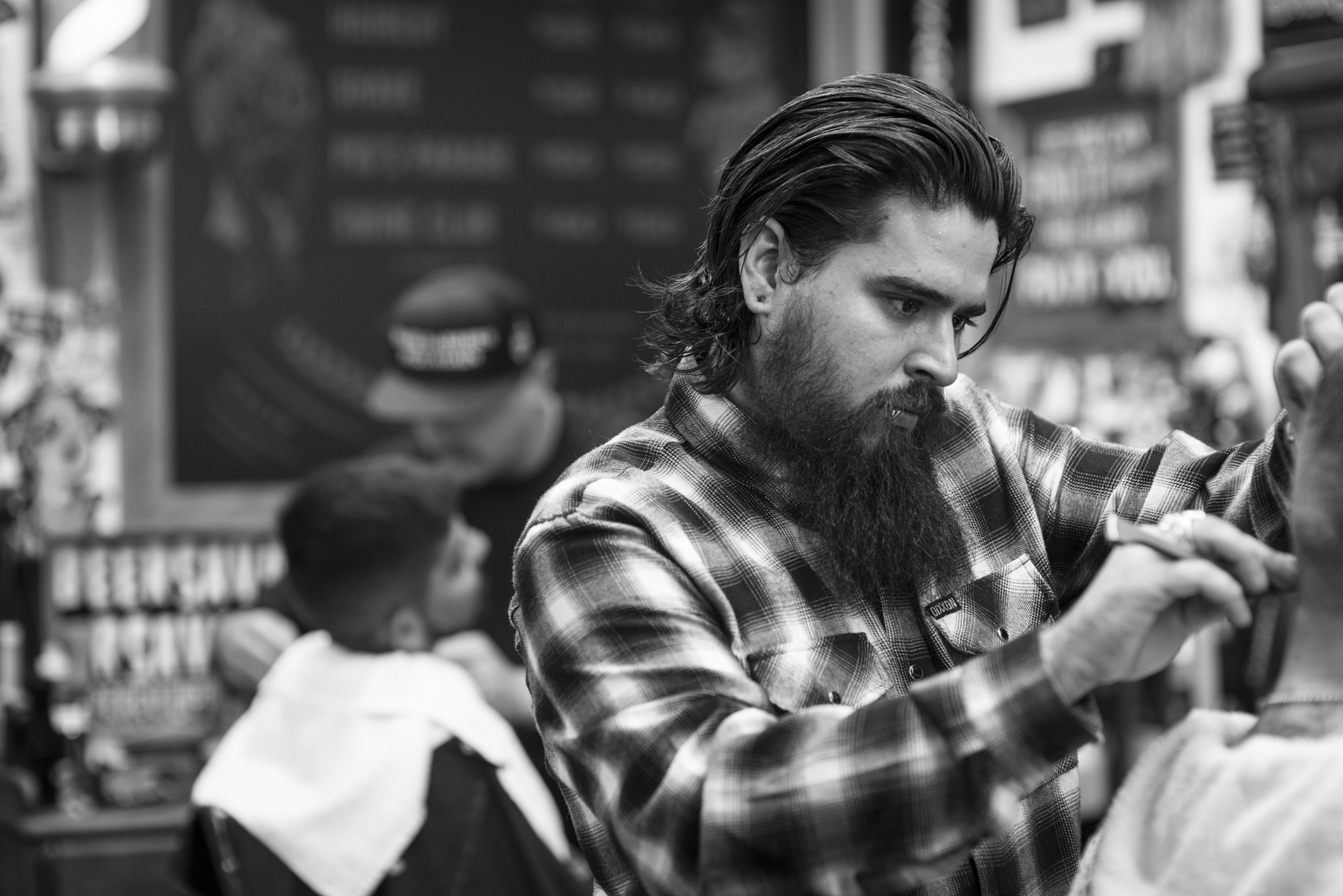 EagleandPigBarbershop-9573.jpg