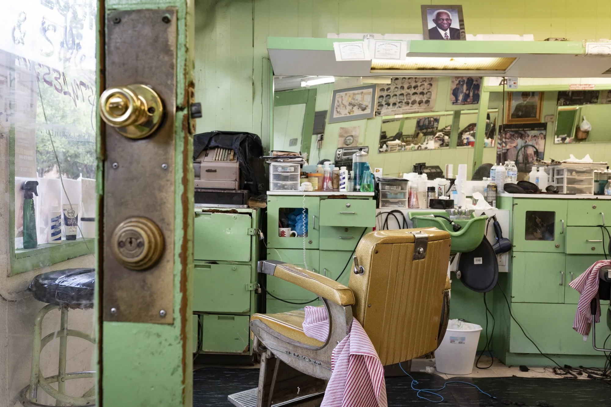  Best barbershop in Raleigh, North Carolina  Nicholson’s Barbershop - Photograph  