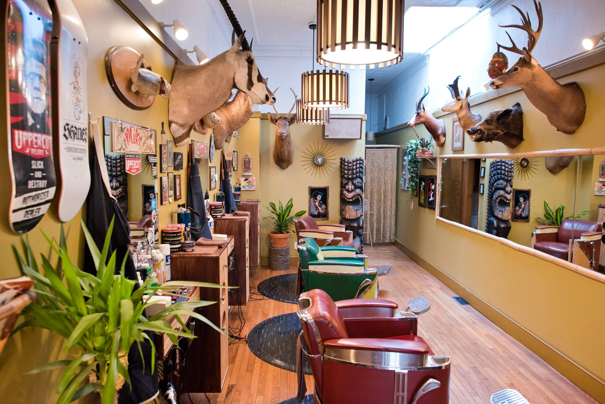  Photograph of Pugsly’s Barbershop in Kingston, NY  