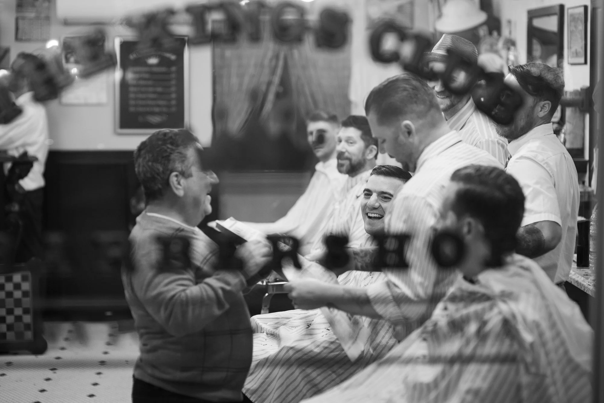  Photograph of the King’s Club Barbershop in Dana Point, California 