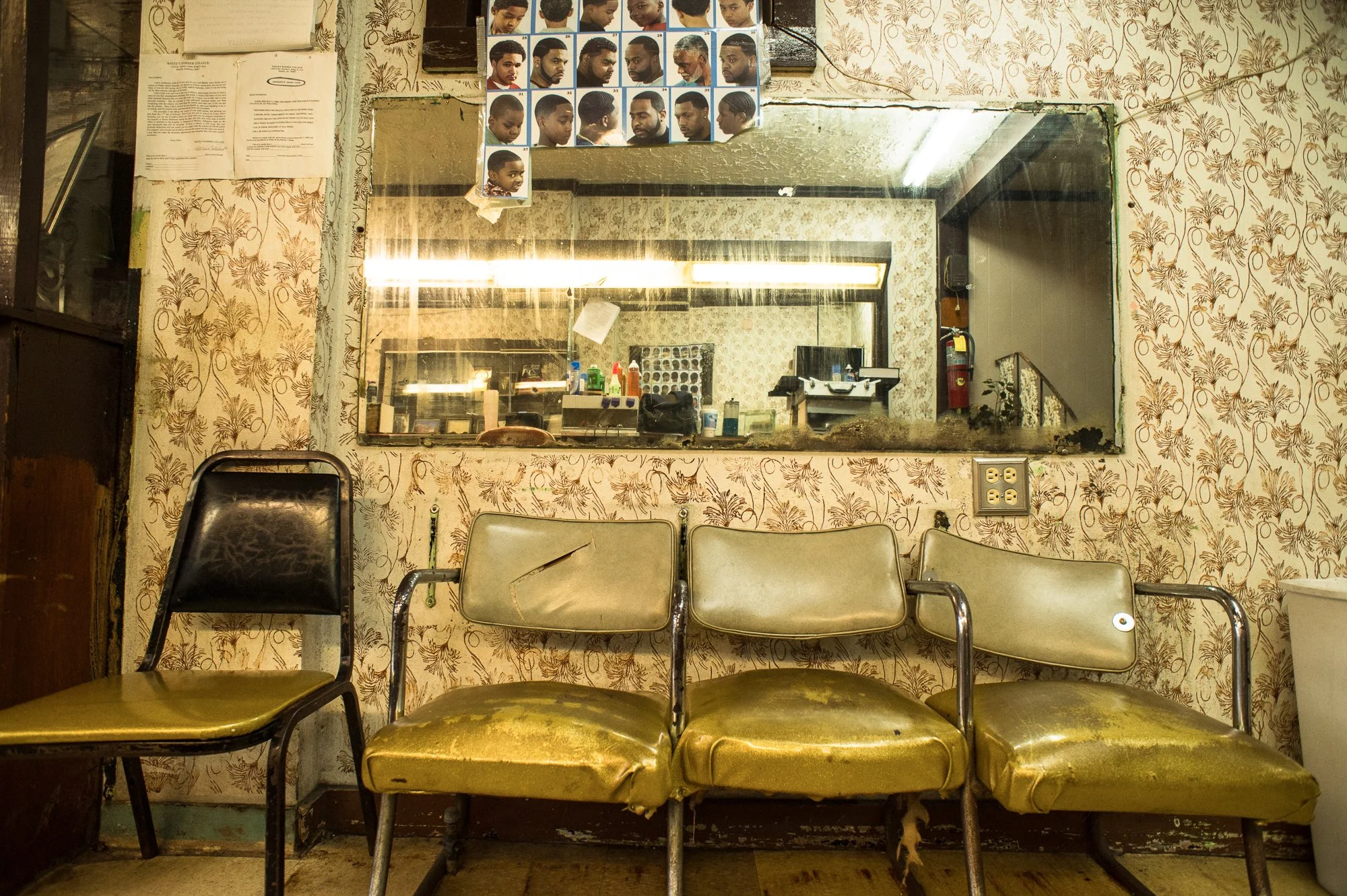  Photography of White’s Barber College in Mobile, Alabama 