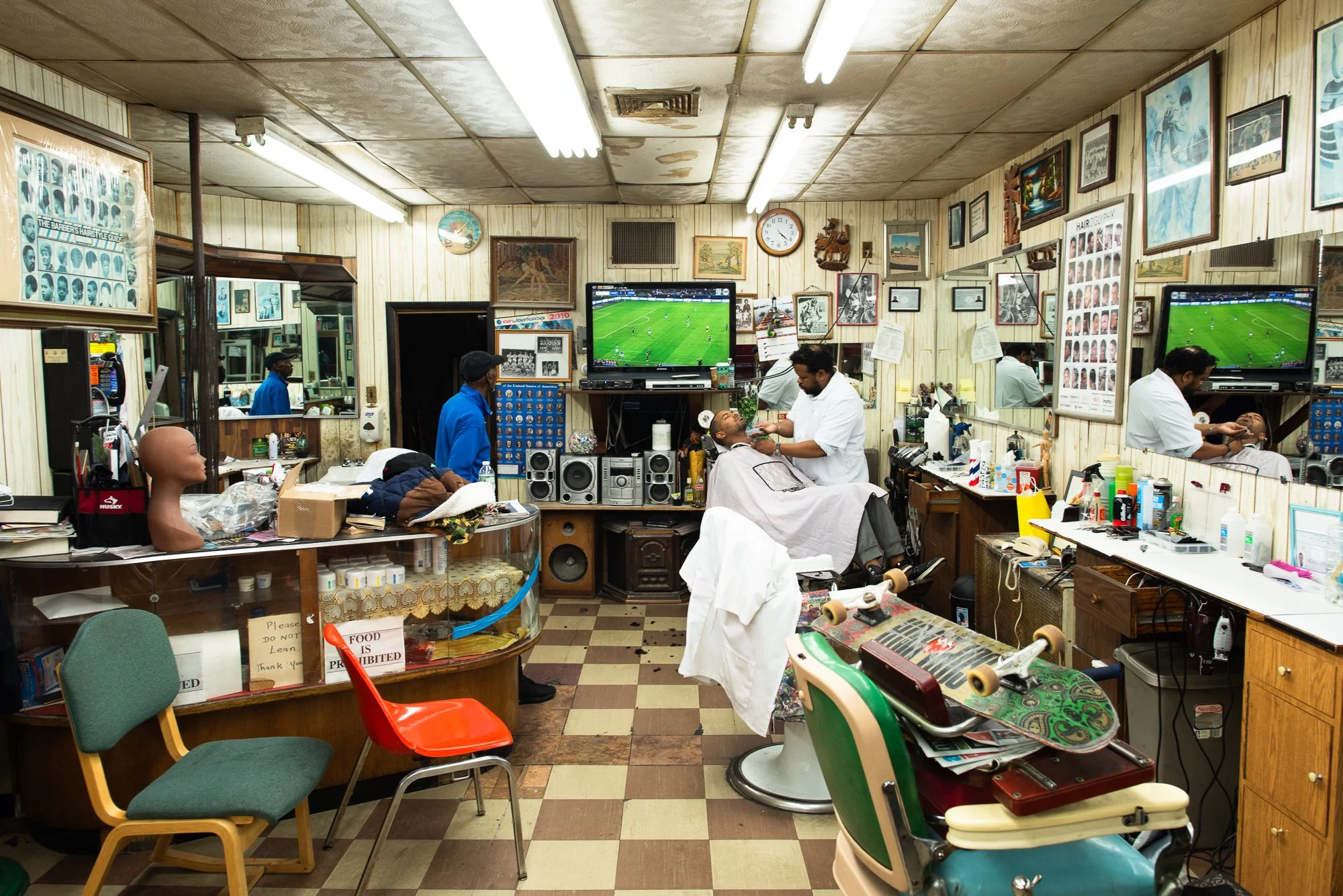 Ducketts-Barbershop-2335.jpg