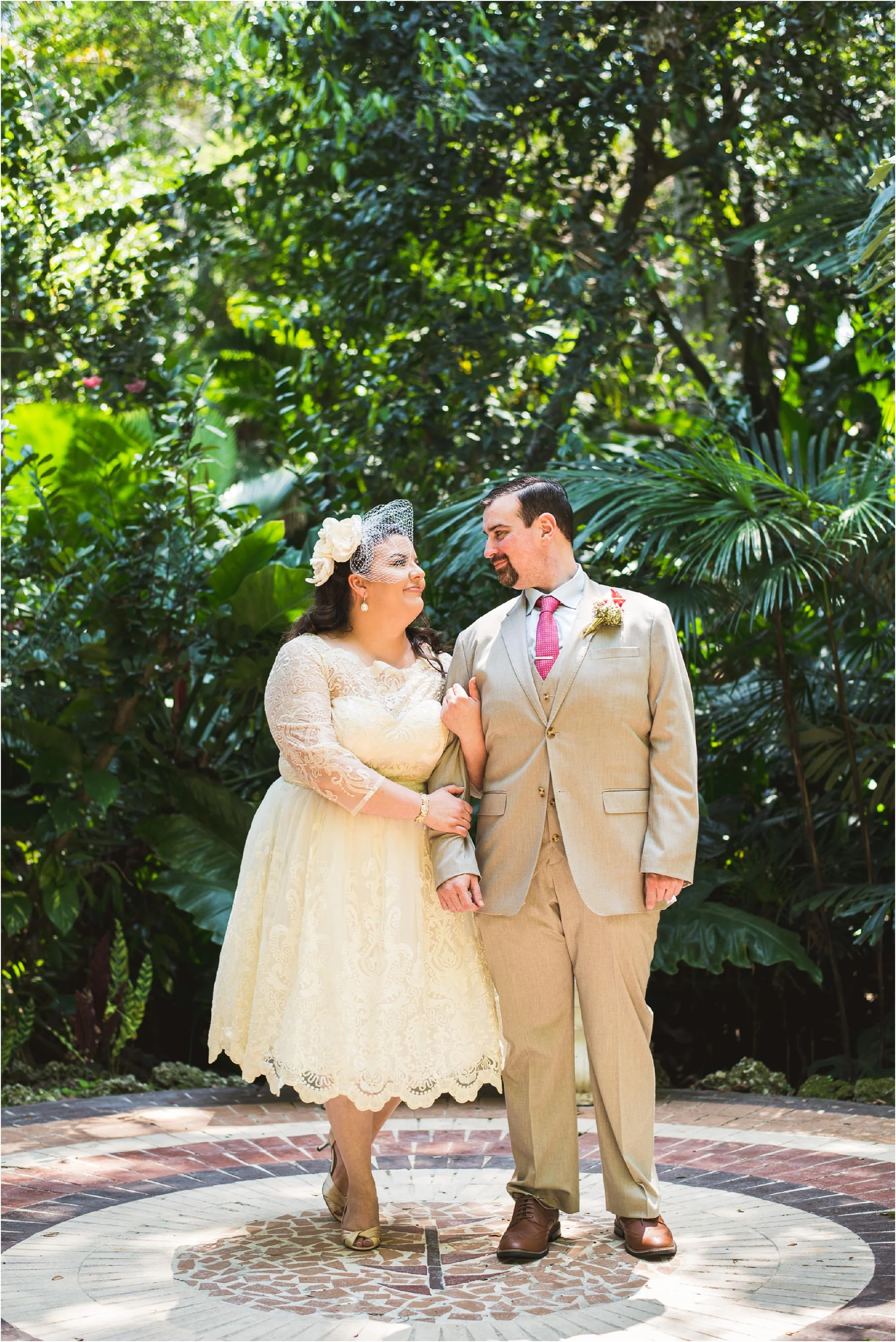 outdoor-rustic-pincrest-gardens-wedding-miami-photographer-jessenia-gonzalez_1015.jpg