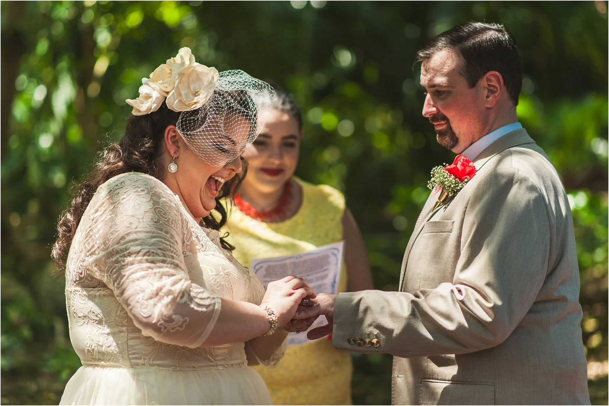 outdoor-rustic-pincrest-gardens-wedding-miami-photographer-jessenia-gonzalez_1044.jpg