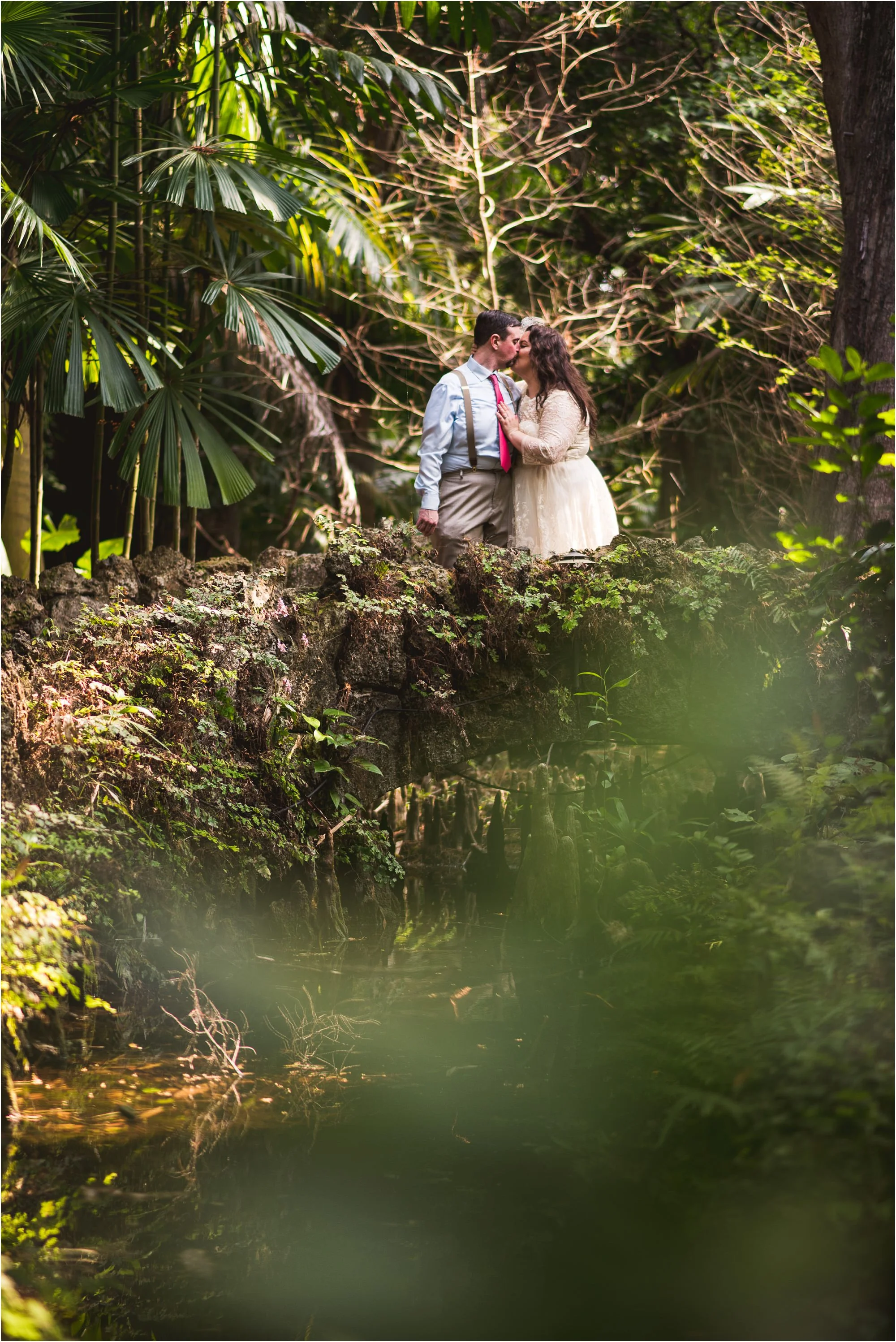 outdoor-rustic-pincrest-gardens-wedding-miami-photographer-jessenia-gonzalez_1086.jpg