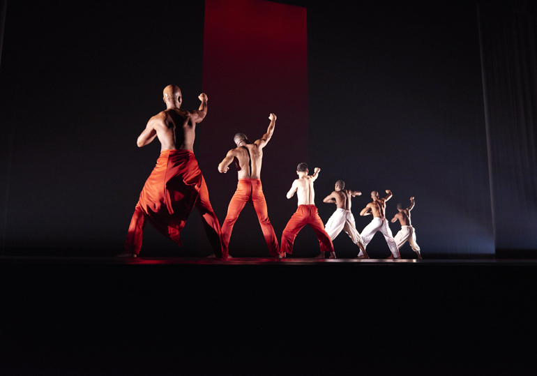Alvin-Ailey-American-Dance-Theater-in-Ronald-K.-Browns-Grace.-Photo-by-Andrew-Eccles-3.jpg