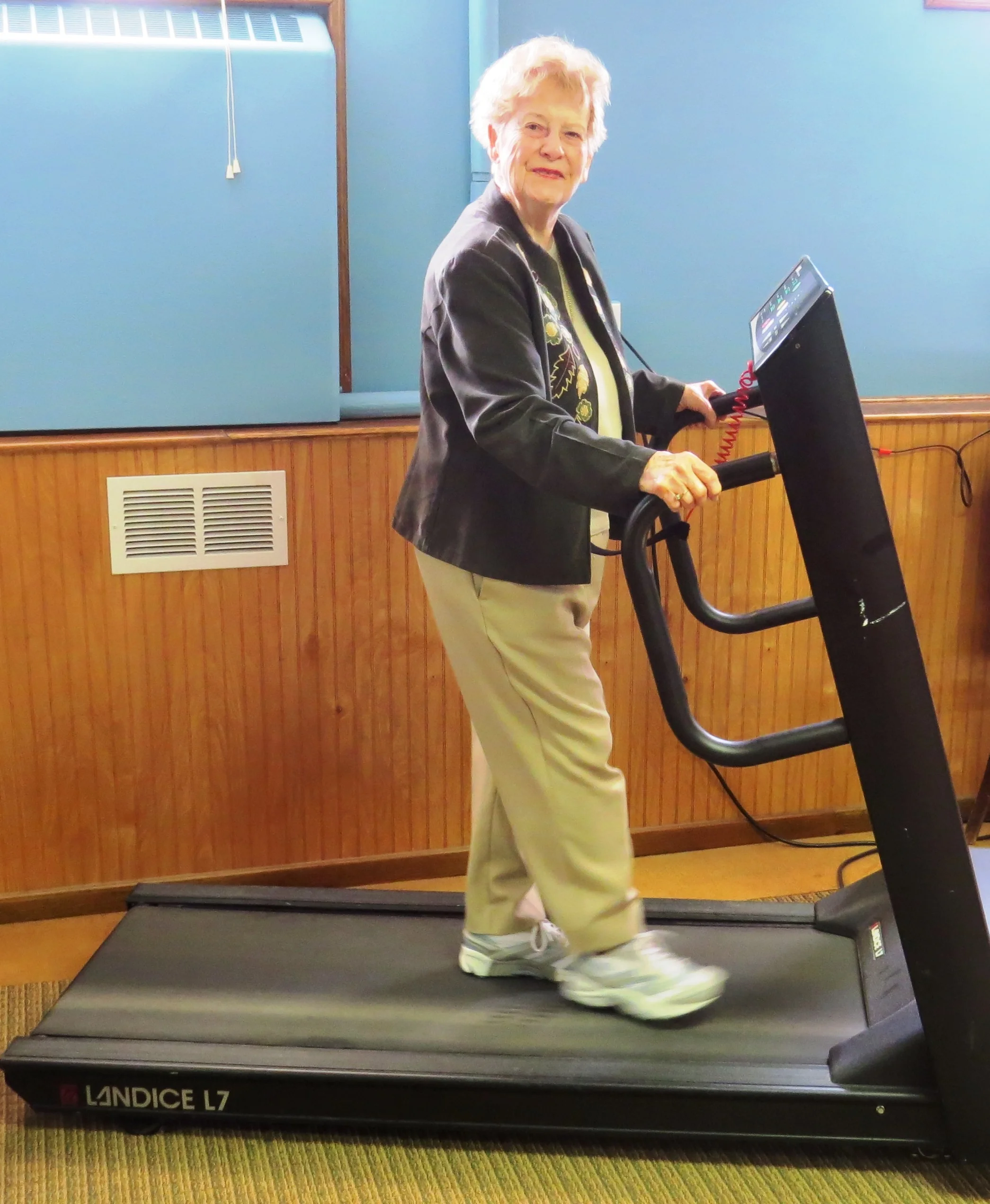 Grace_Shaw_on_Treadmill_2.jpg