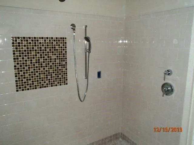 Private_Showers.jpg