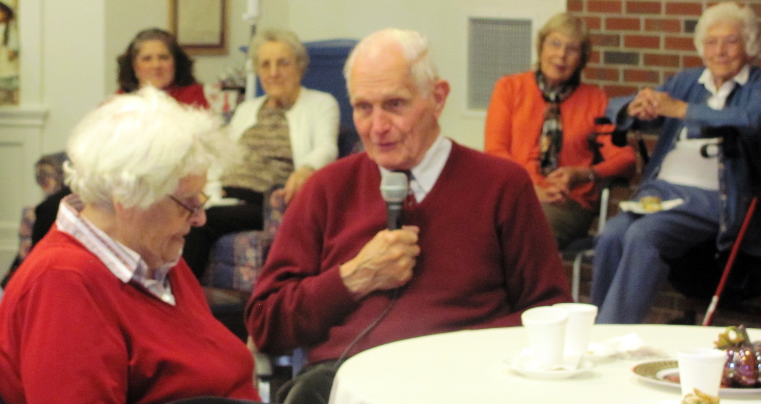 Hannahs_Table_Talk_Gentleman_and_Wife.jpg