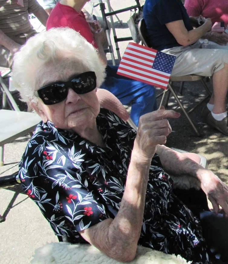 Ruth_Ashley_waving_flag.jpg