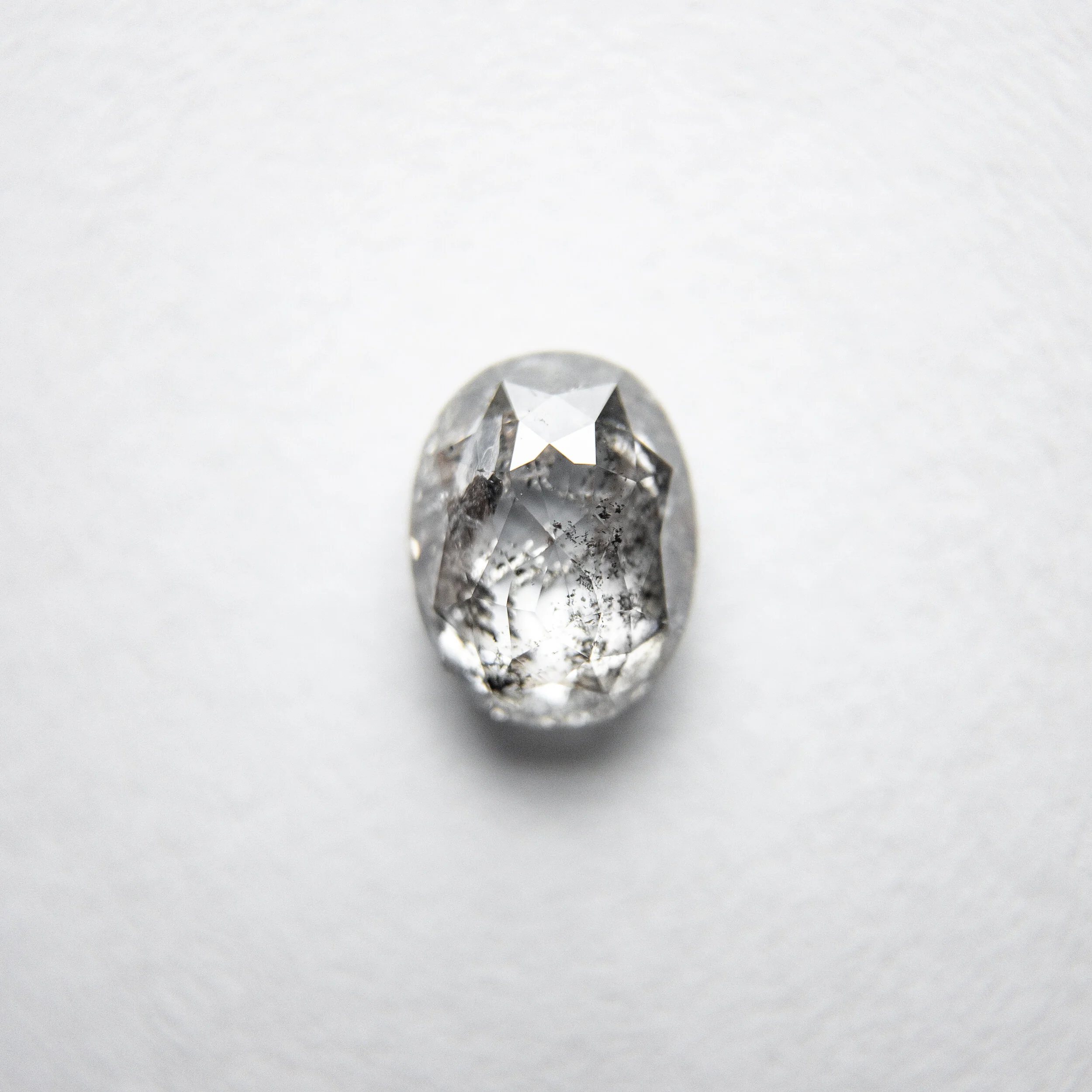 18134-33 0.89ct 6.47x5.04x2.96mm oval double cut 1.JPG