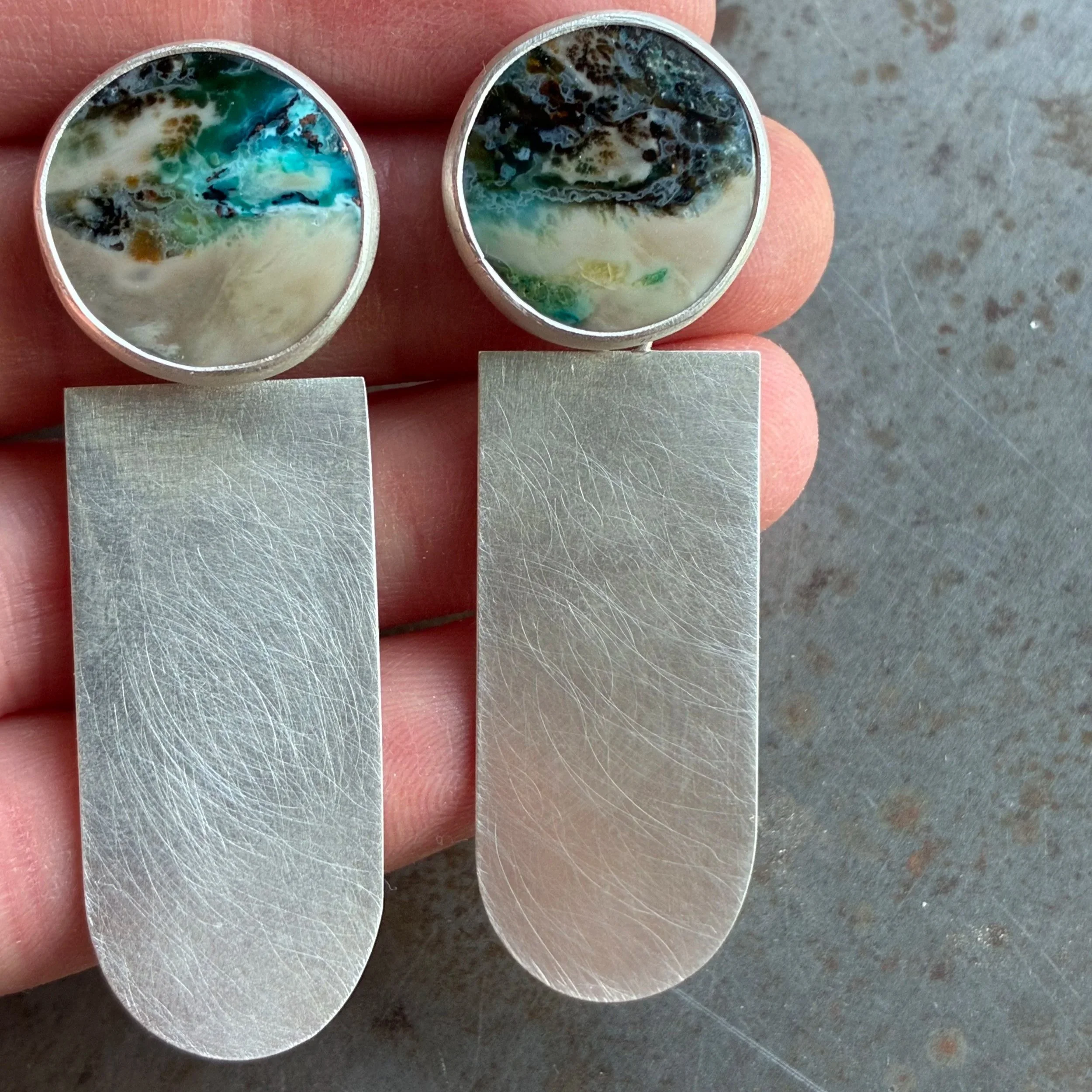 KARA Opal Wood