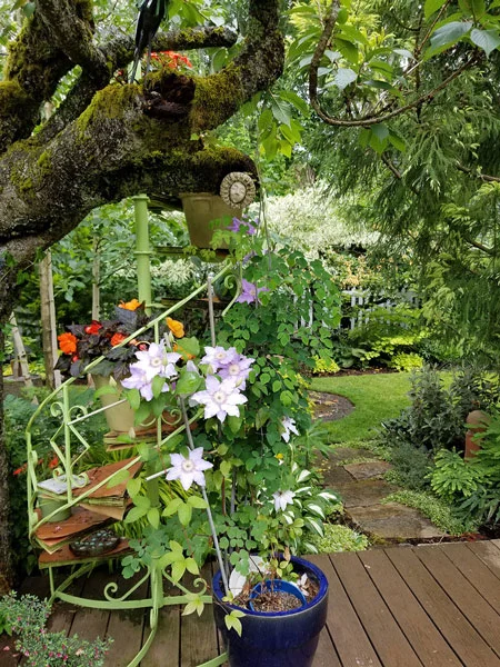 Mary-DeNoyer-Garden-lr.jpg