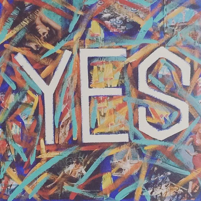 YES. ⚡️
#friday #gogetit #home #sayyes #art #painting #artist #venice #fridayvibes #collage #manupinteriors #modernart #happyhour #weekendvibes #elevateyourspace 🎨by: @kkholidayy