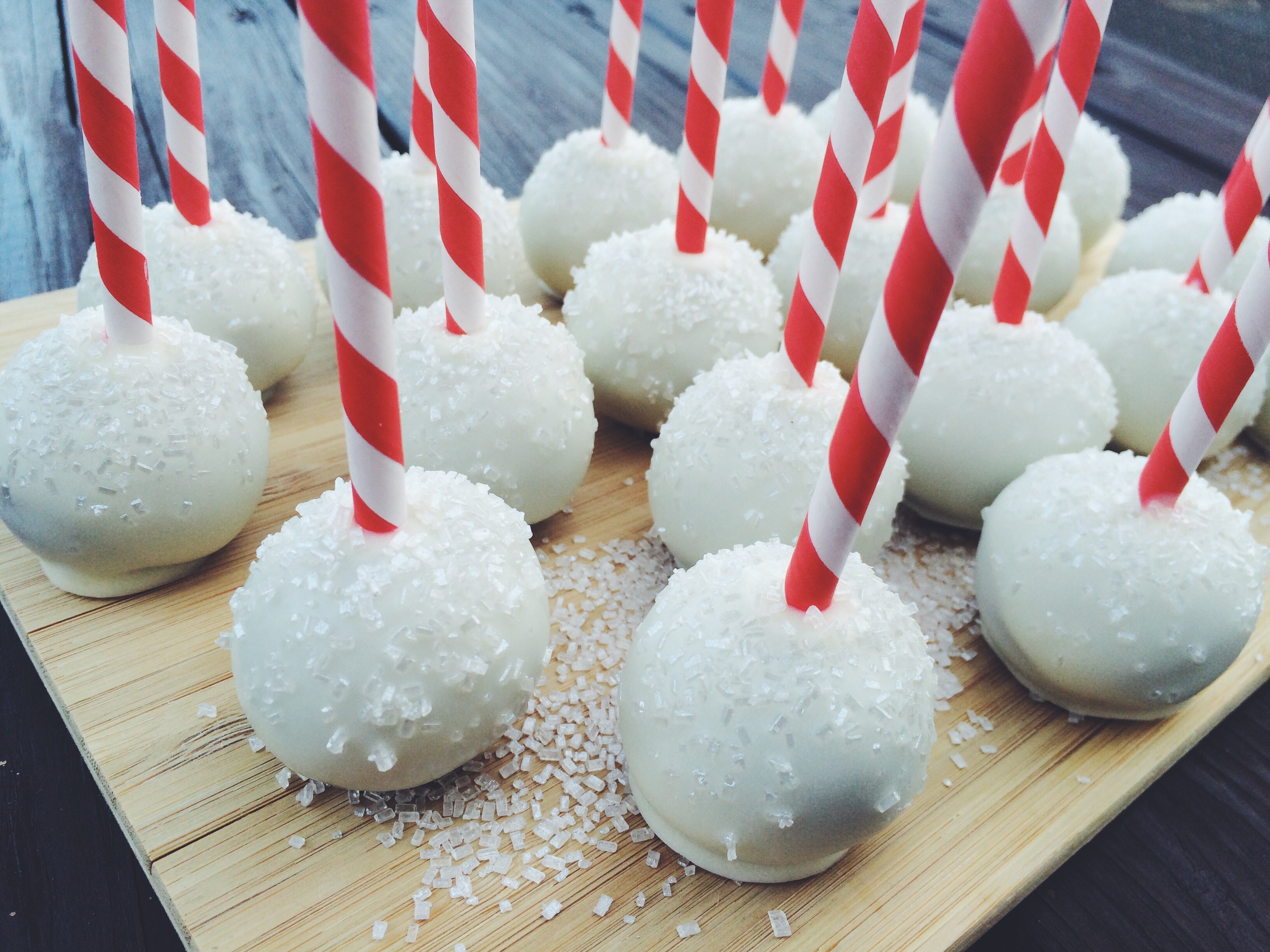 Holiday Spice Cake Pops — Maria Makes