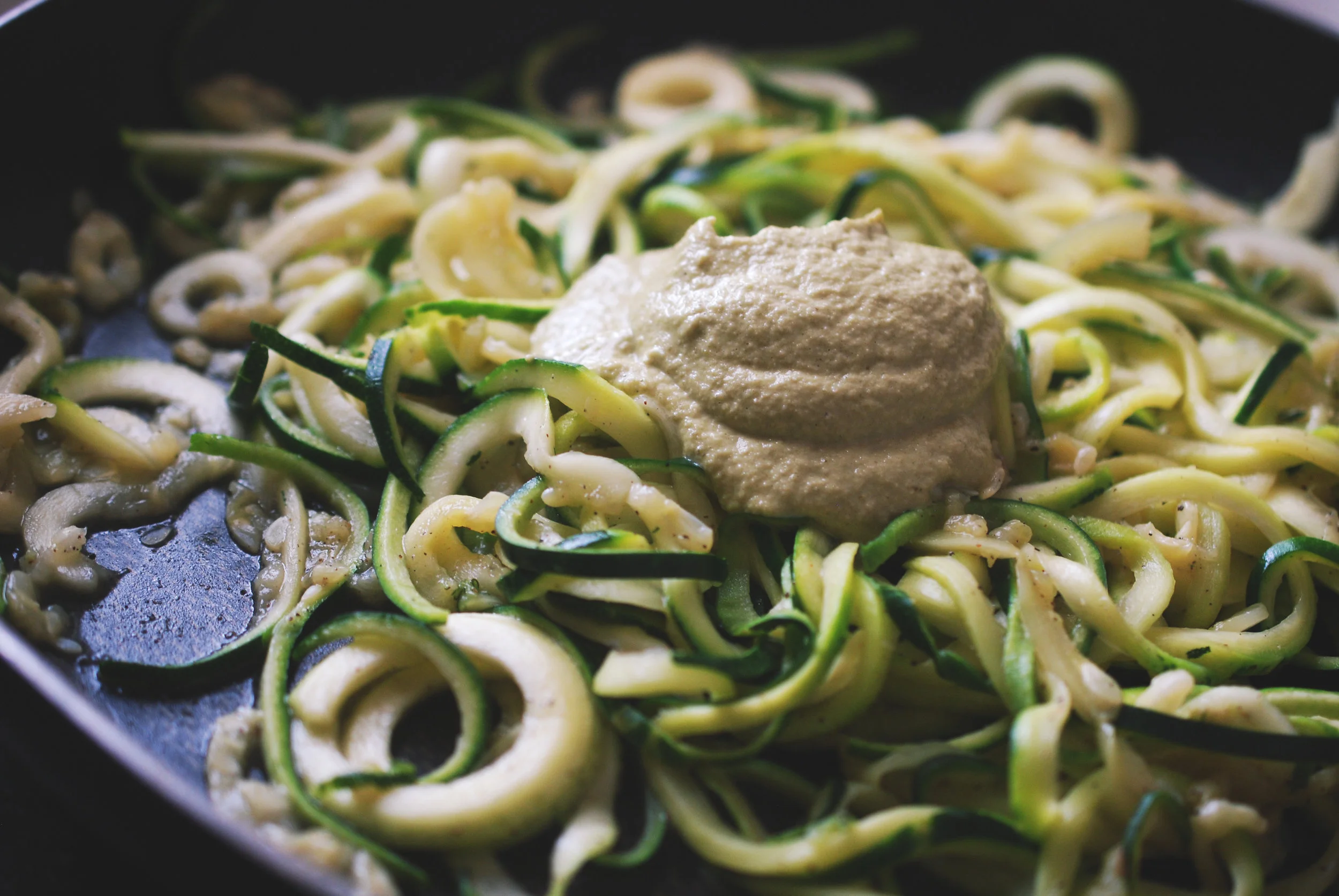 zoodles_sauce.jpg