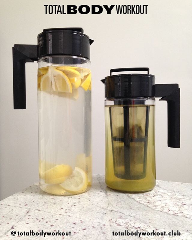 #Day6 🍋 START your day with one cup of each : #lemonwater and 🍵#greentea to supercharge your #metabolism and cleanse your organs. I stay #hydrated by always being prepared! These #Takeya water pitchers make it so easy! #noexcuses 
#TOTALBODYWORKOUT