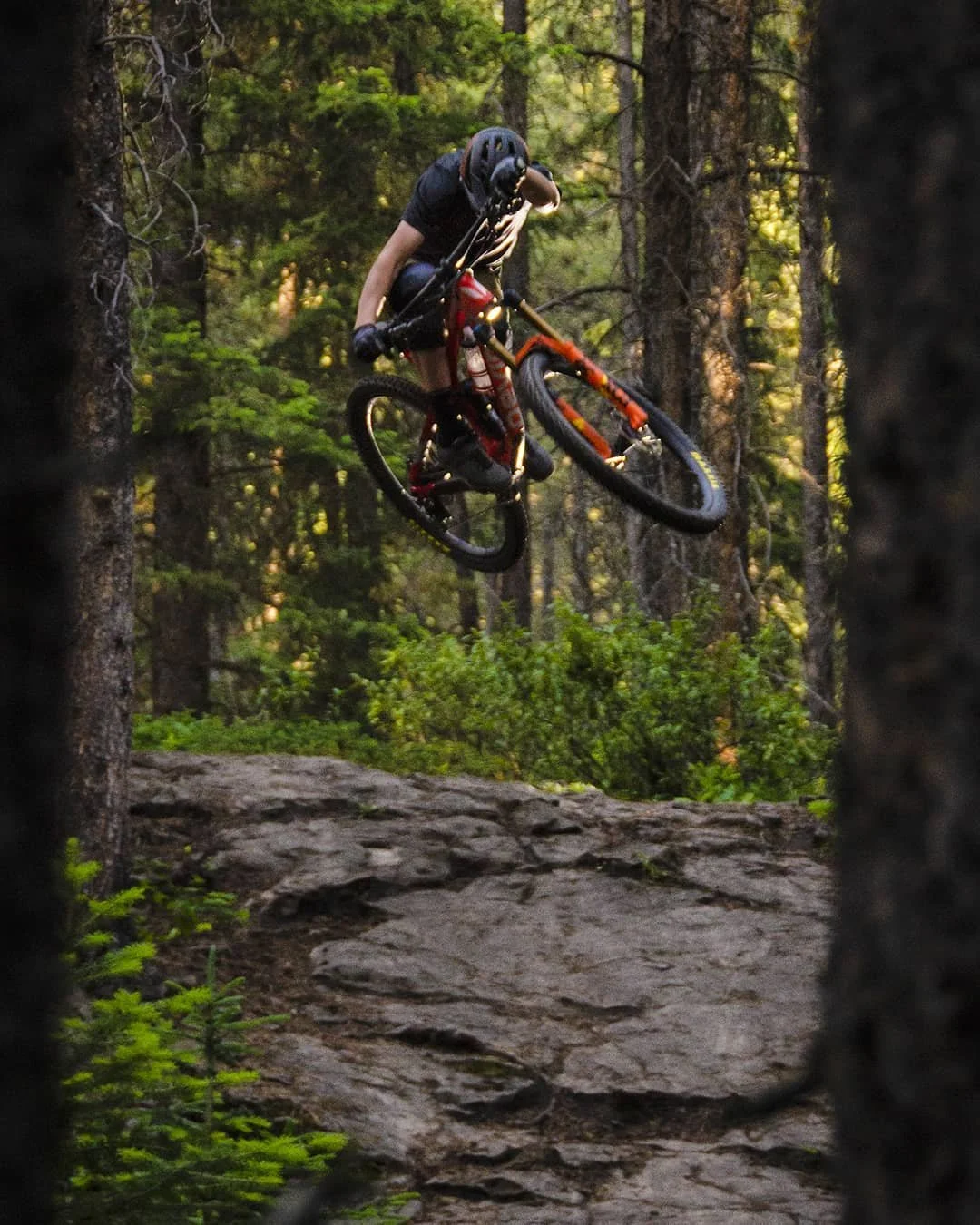 Same slab as the last photo, but a much different way if riding it. 
🛴@jackmenzies__ 
📸@adventuredean
.
#norcobikes #mtb #enduro #mountainbiking #shred #norcosight #homeontherange #tropicalgirls #29er #29weekspregnant @norcobicycles #mtbike #downhi