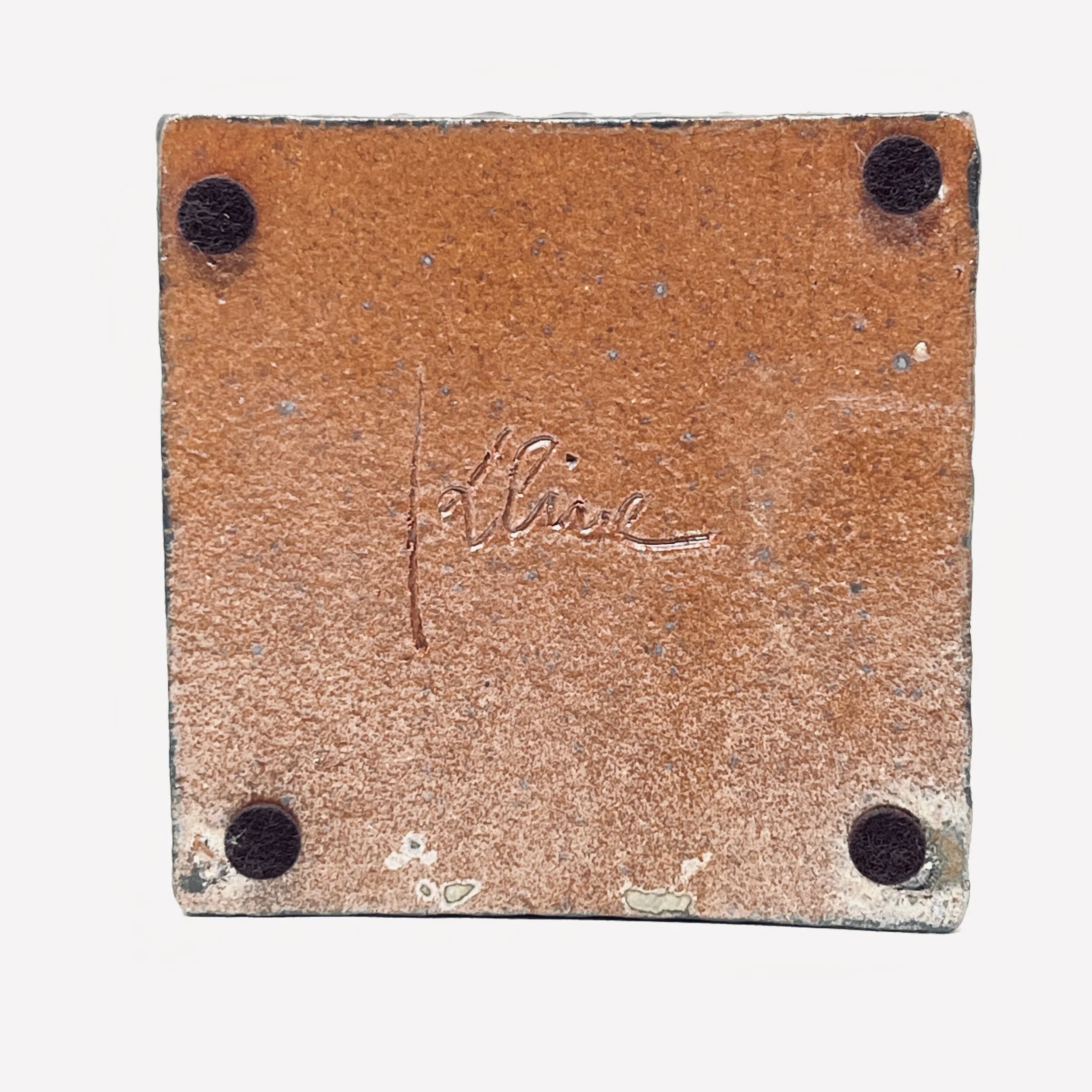 6DC1CB05-C4B4-49B4-820B-81A32738CB62