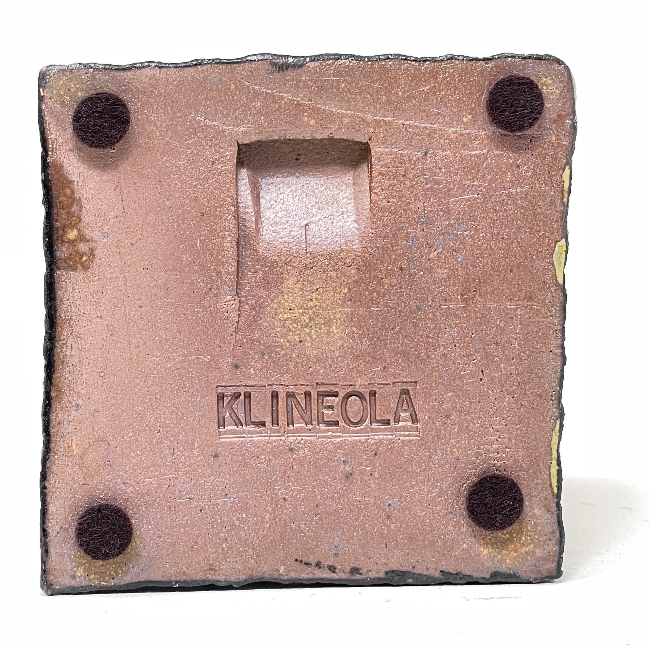 0463F685-C96A-4E23-8B08-AD493521DABD