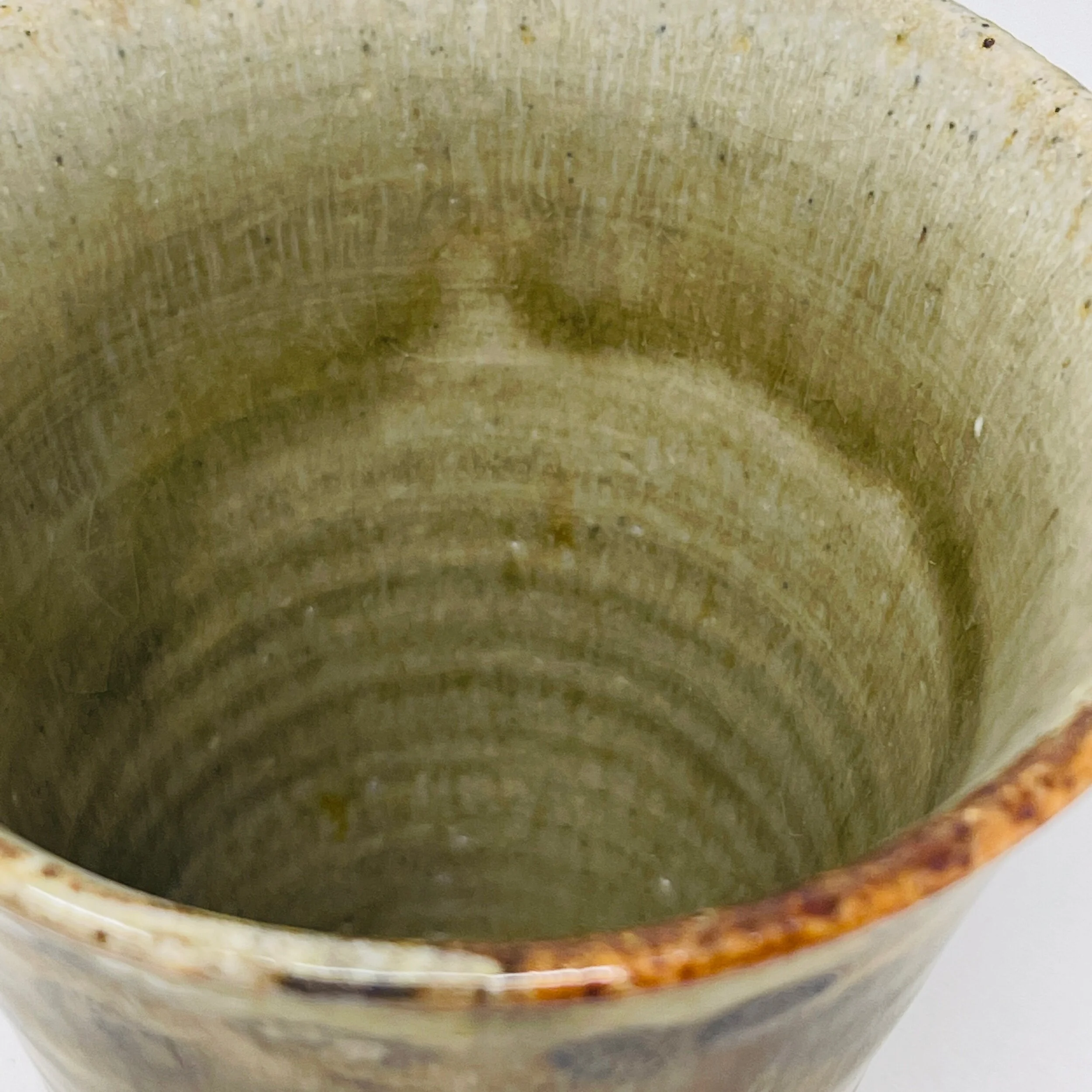 9E2AA1E4-0A43-46EC-A0B1-1C29ECDEEFDD