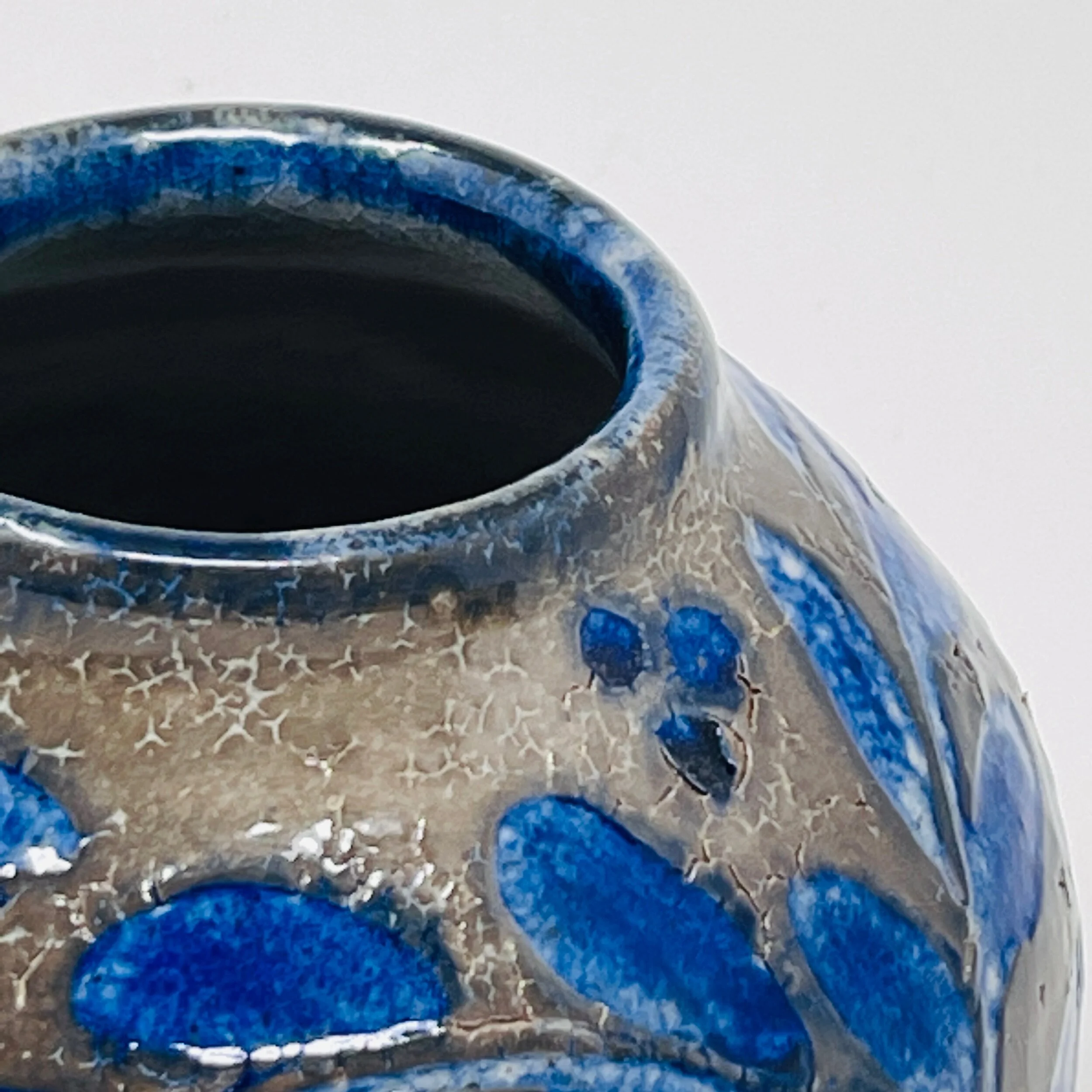 B2288B8C-E509-4B5D-9A3A-9DC8F3184A8E